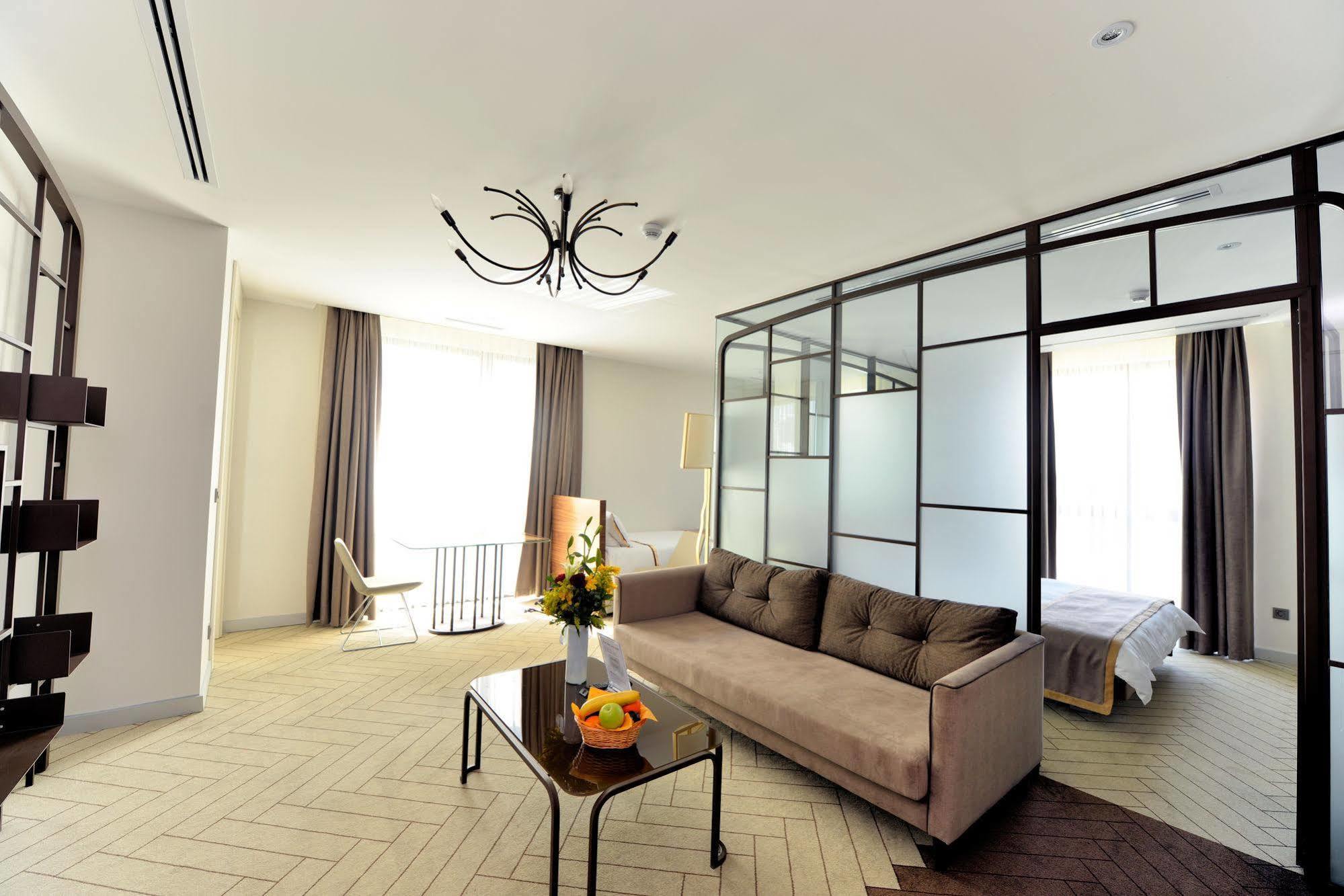 איסטמבול L'Onde Business Suites מראה חיצוני תמונה